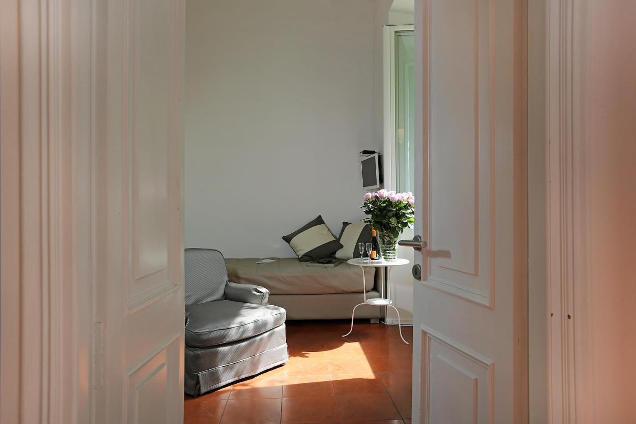 Domus Croce Bed and Breakfast Ρώμη Εξωτερικό φωτογραφία